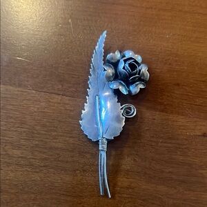 Vintage Sterling Silver Floral Brooch